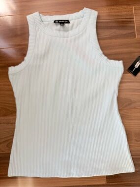 NWT INC International Concepts Tank Top - size S